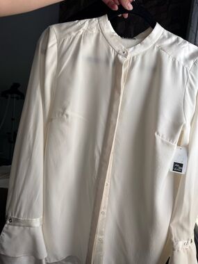 Saks Fifth Avenue Cream Button-Front Long-Sleeve Blouse